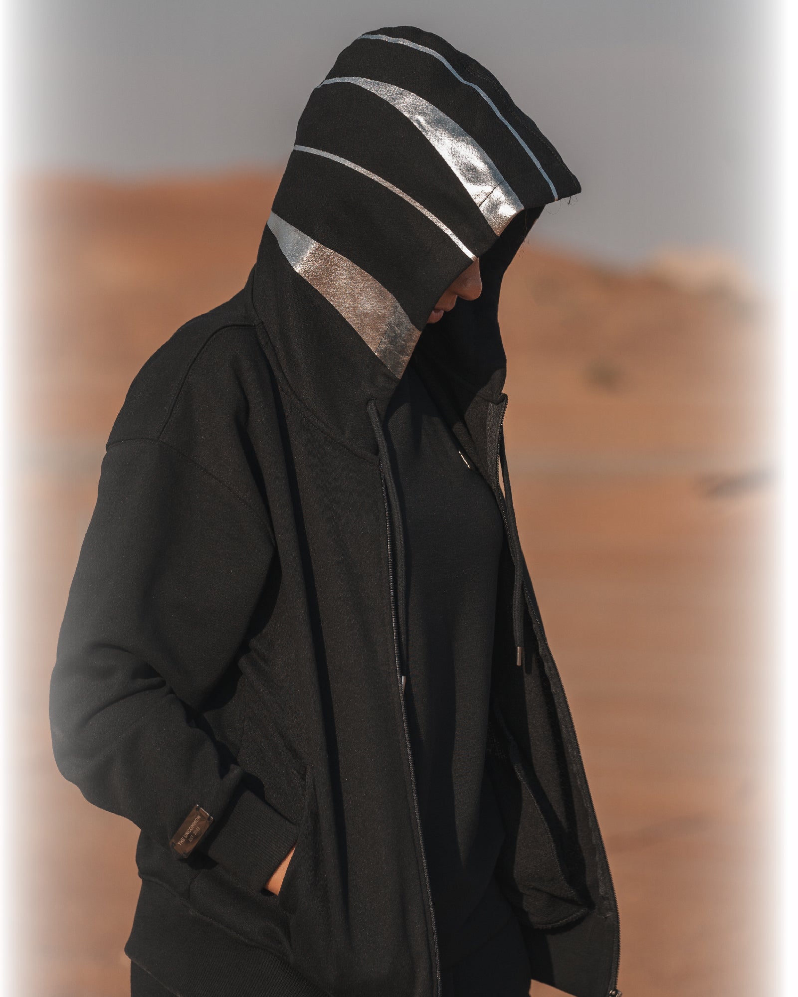 BLACK MIRROR HOODIE